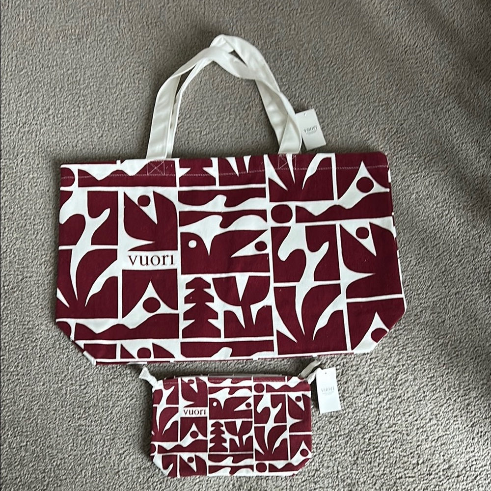 Vuori Burgundy and White Graphic Tote and Pouch Set
